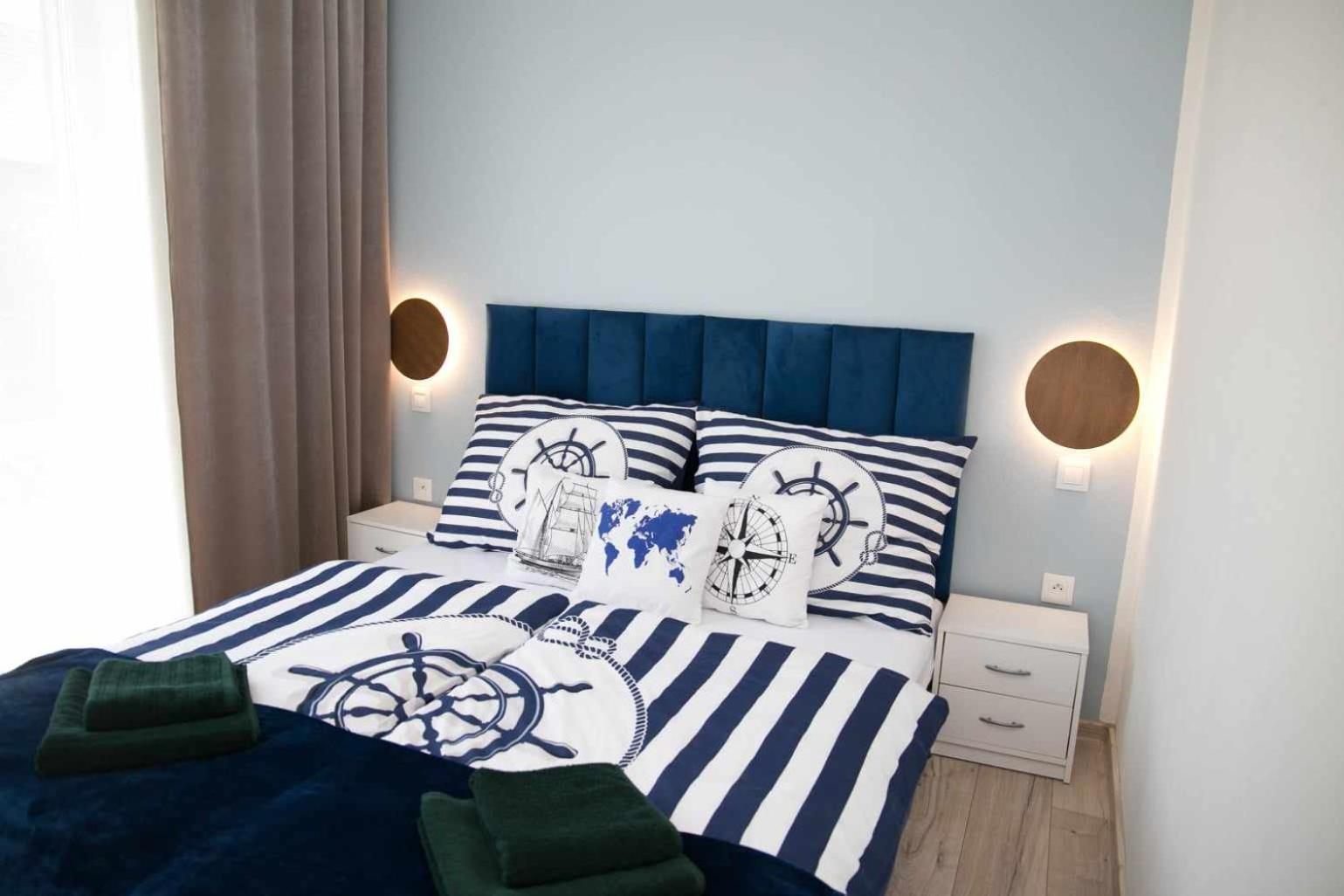 Ahoy Relax Apartmany Nesvady Buitenkant foto
